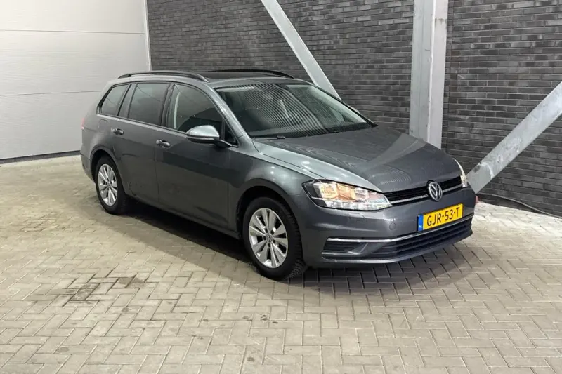 Volkswagen Golf (2019)