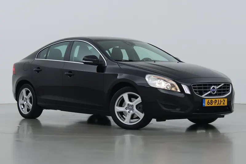 Volvo S60 (2011)