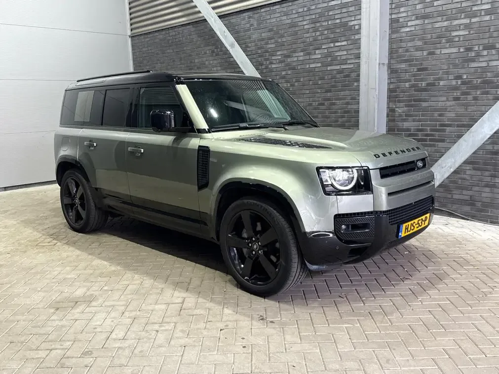 Land Rover Defender (2025) — foto 1