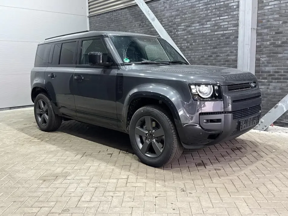 Land Rover Defender (2026) — foto 1