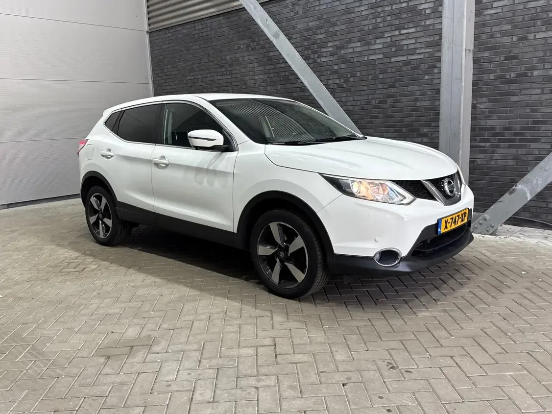 Nissan Qashqai (2015) — foto 1