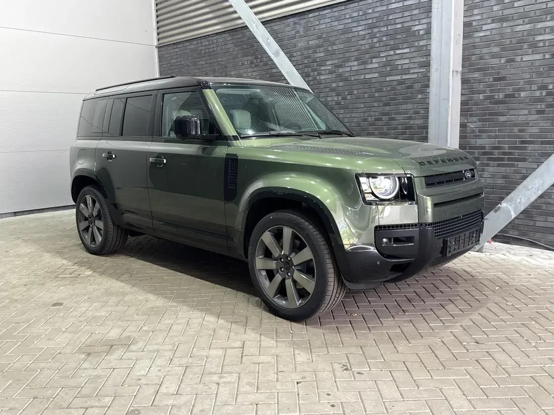 Land Rover Defender (2026) — foto 1