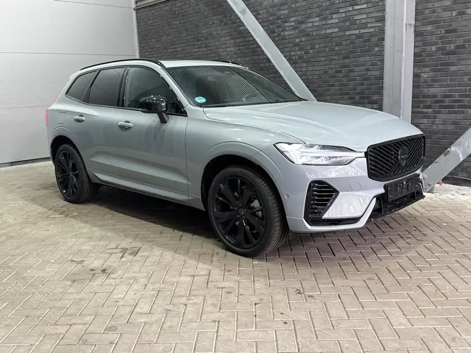 Volvo XC60 (2026) — foto 1