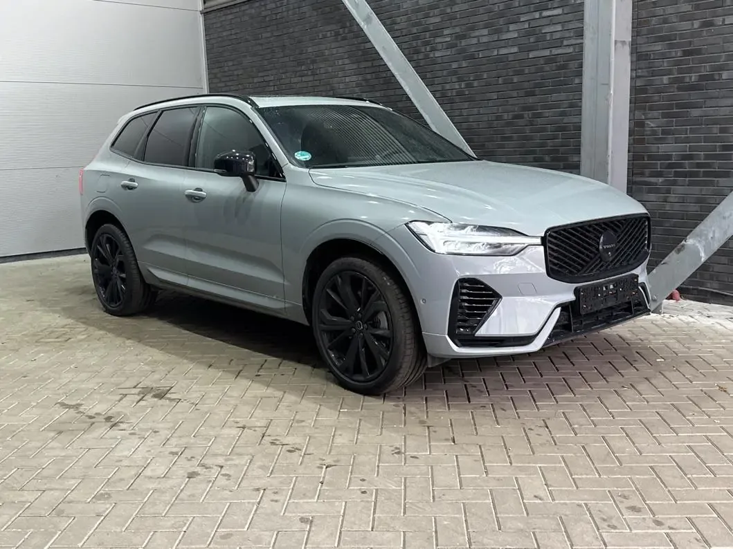 Volvo XC60 (2026) — foto 1