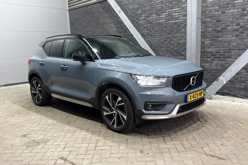 Volvo XC40 (2020)