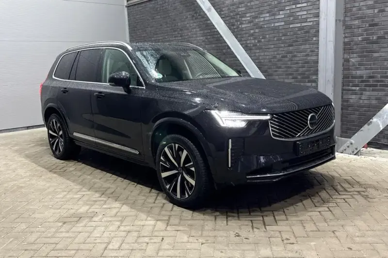 Volvo XC90 (2026)