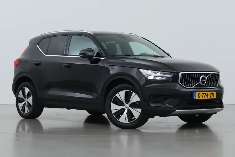Volvo XC40 (2021)