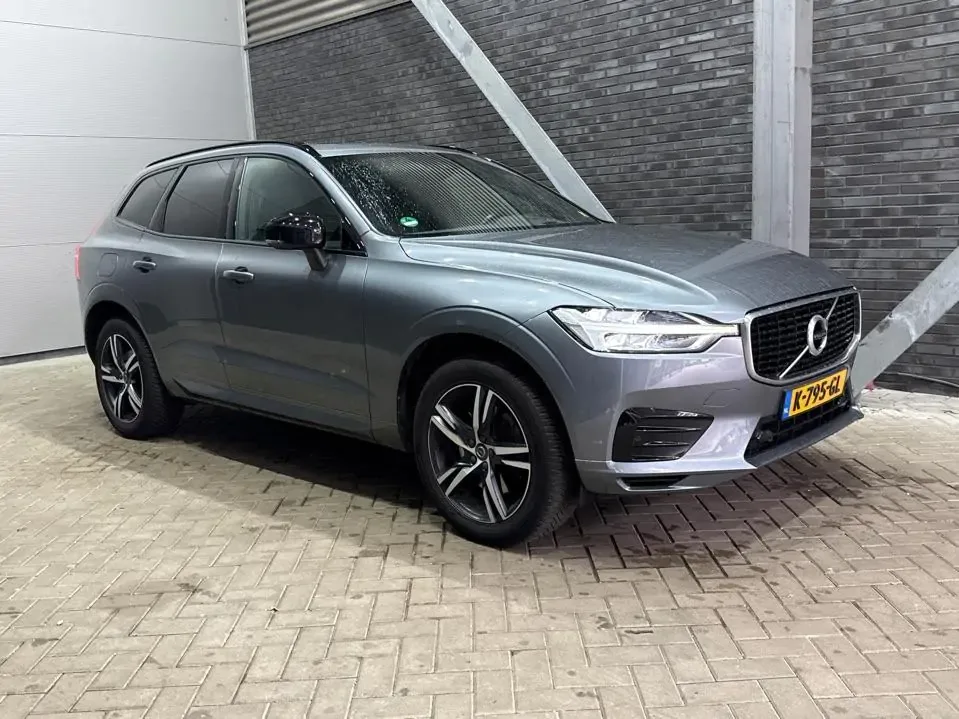 Volvo XC60 (2019) — foto 1