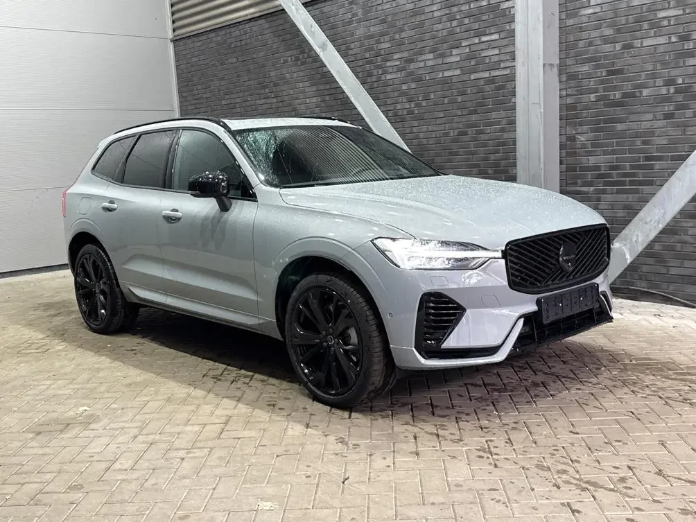 Volvo XC60 (2026) — foto 1