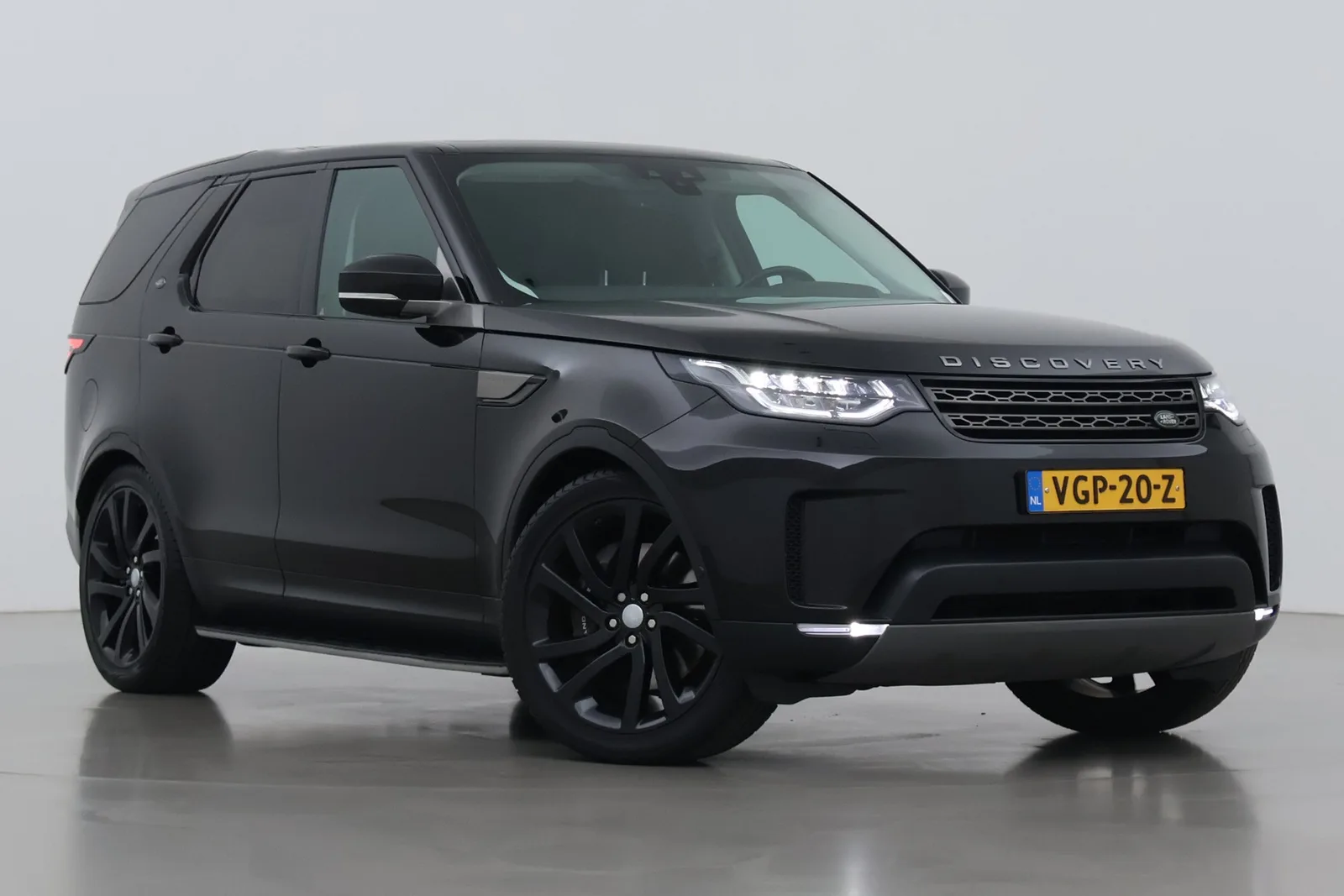 Land Rover Discovery (2018) — foto 1