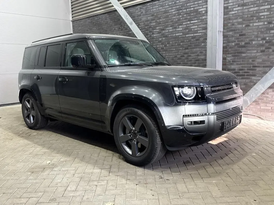 Land Rover Defender (2026) — foto 1