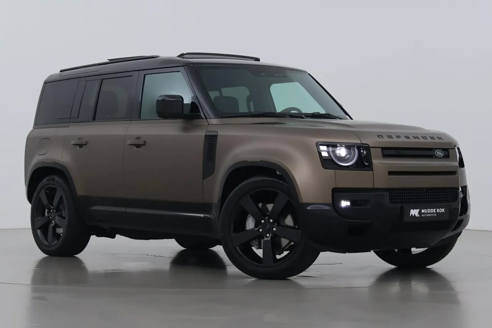 Land Rover Defender (2026) — foto 1