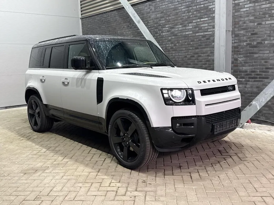 Land Rover Defender (2026) — foto 1
