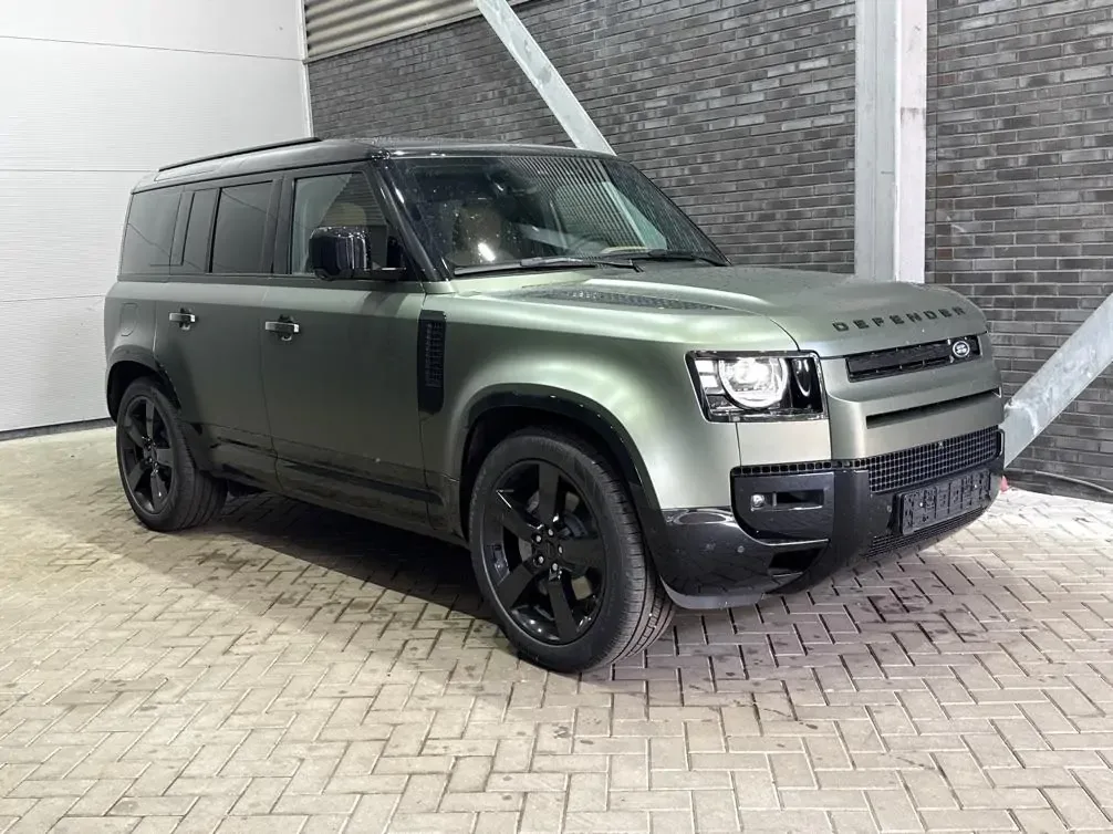 Land Rover Defender (2026) — foto 1