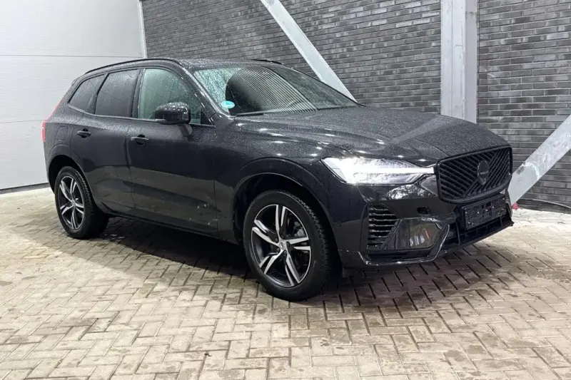 Volvo XC60 (2025)