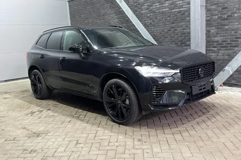 Volvo XC60 (2025)
