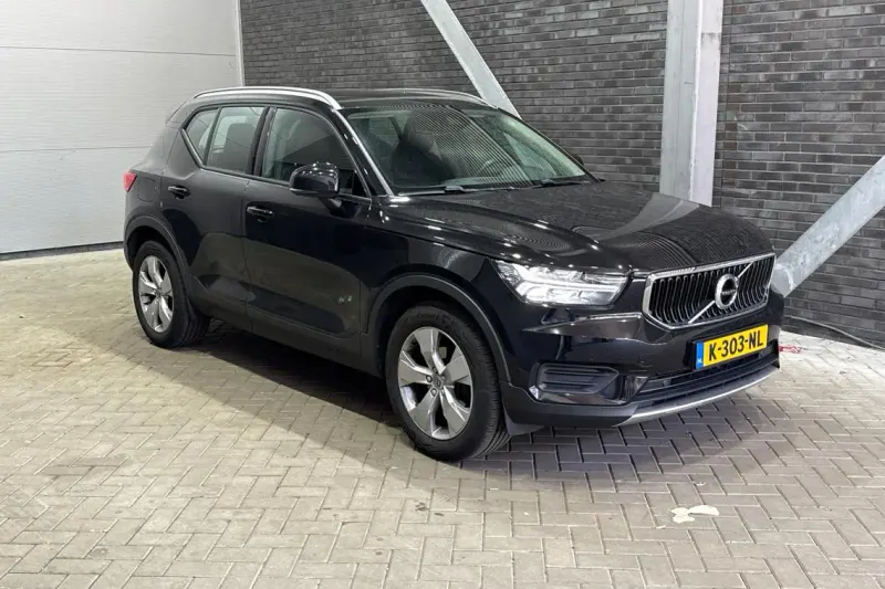 Volvo XC40 (2020)