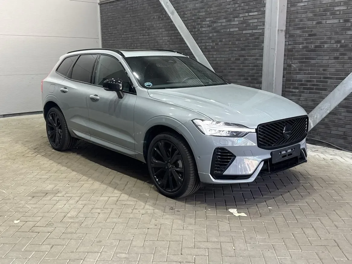 Volvo XC60 (2026) — foto 1