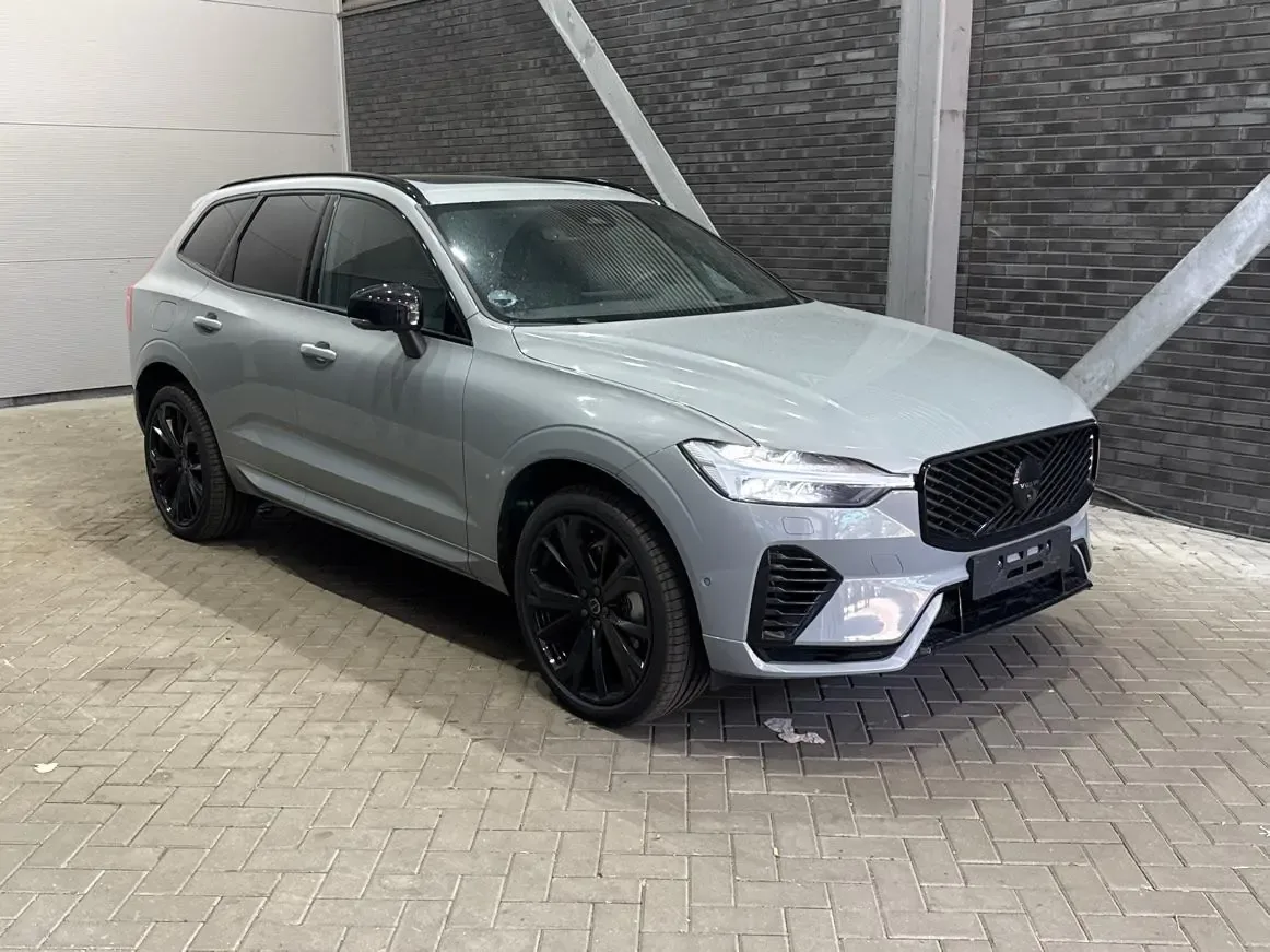Volvo XC60 (2026) — foto 1