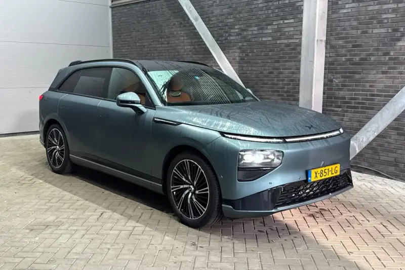 XPENG G9 (2024)