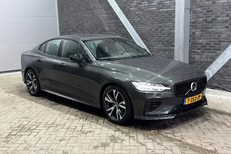 Volvo S60 (2020)