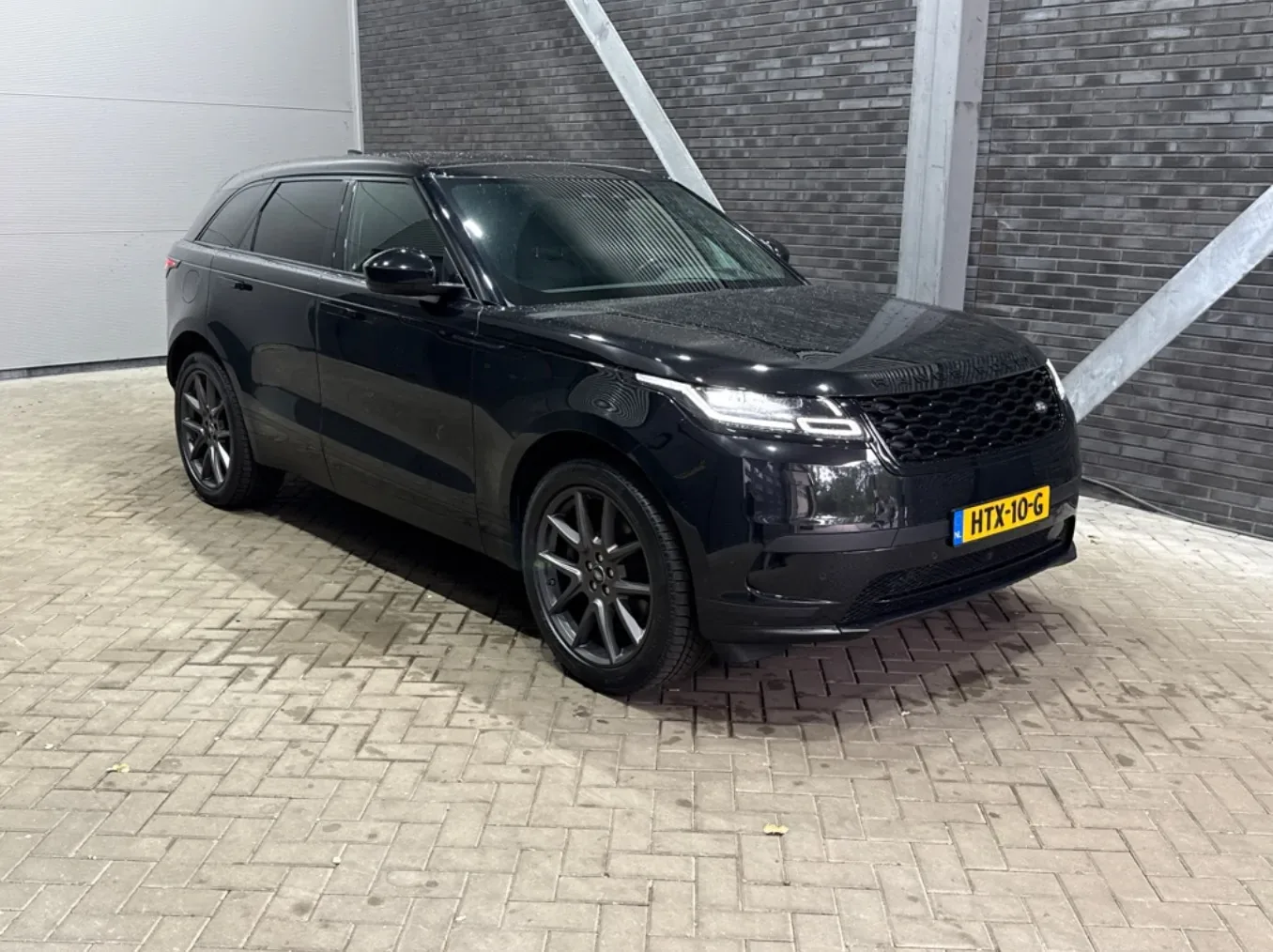 Land Rover Range Rover Velar (2022) — foto 1