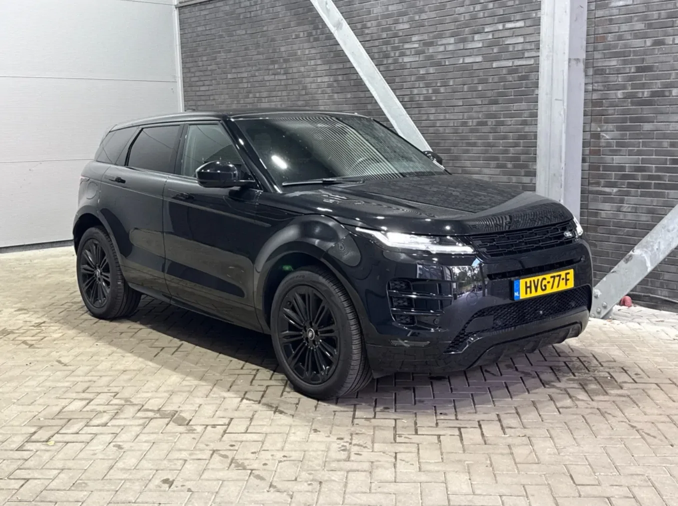 Land Rover Range Rover Evoque (2025) — foto 1