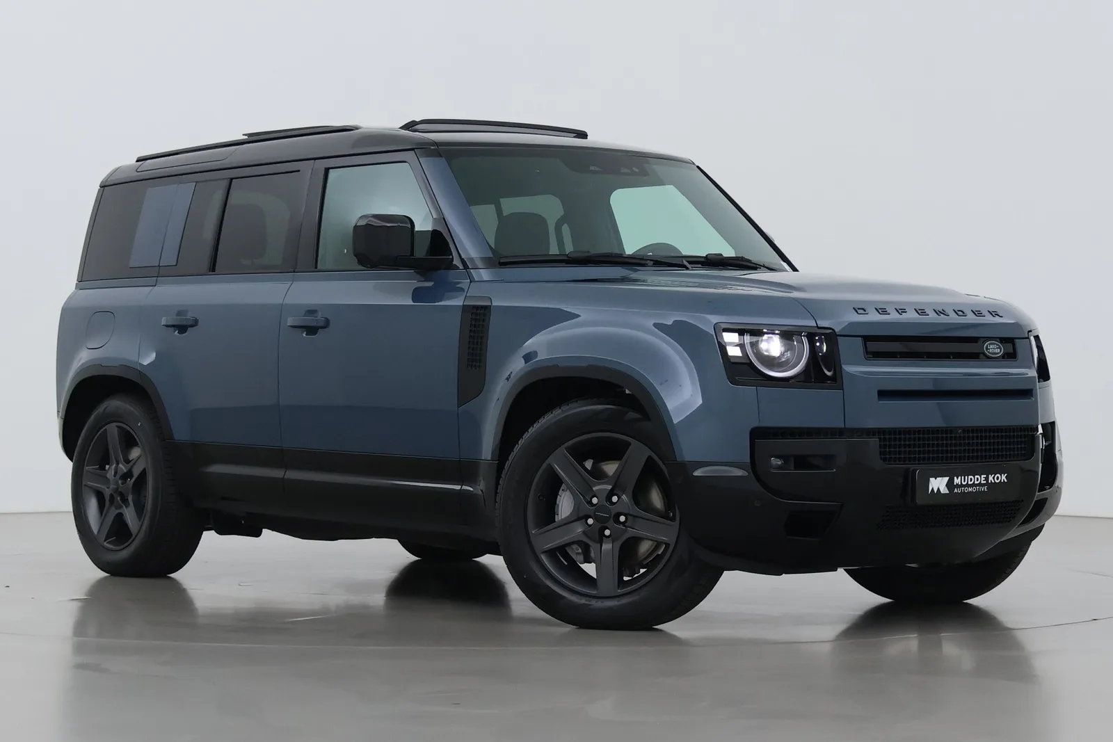 Land Rover Defender (2026) — foto 1
