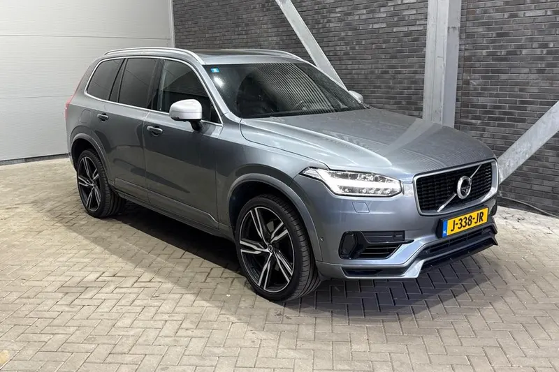 Volvo XC90 (2017)
