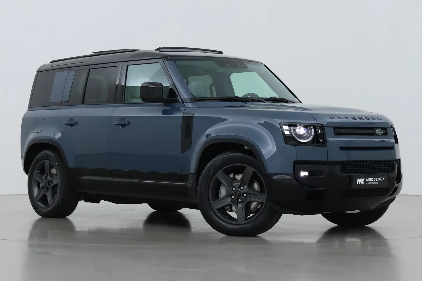 Land Rover Defender (2026) — foto 1