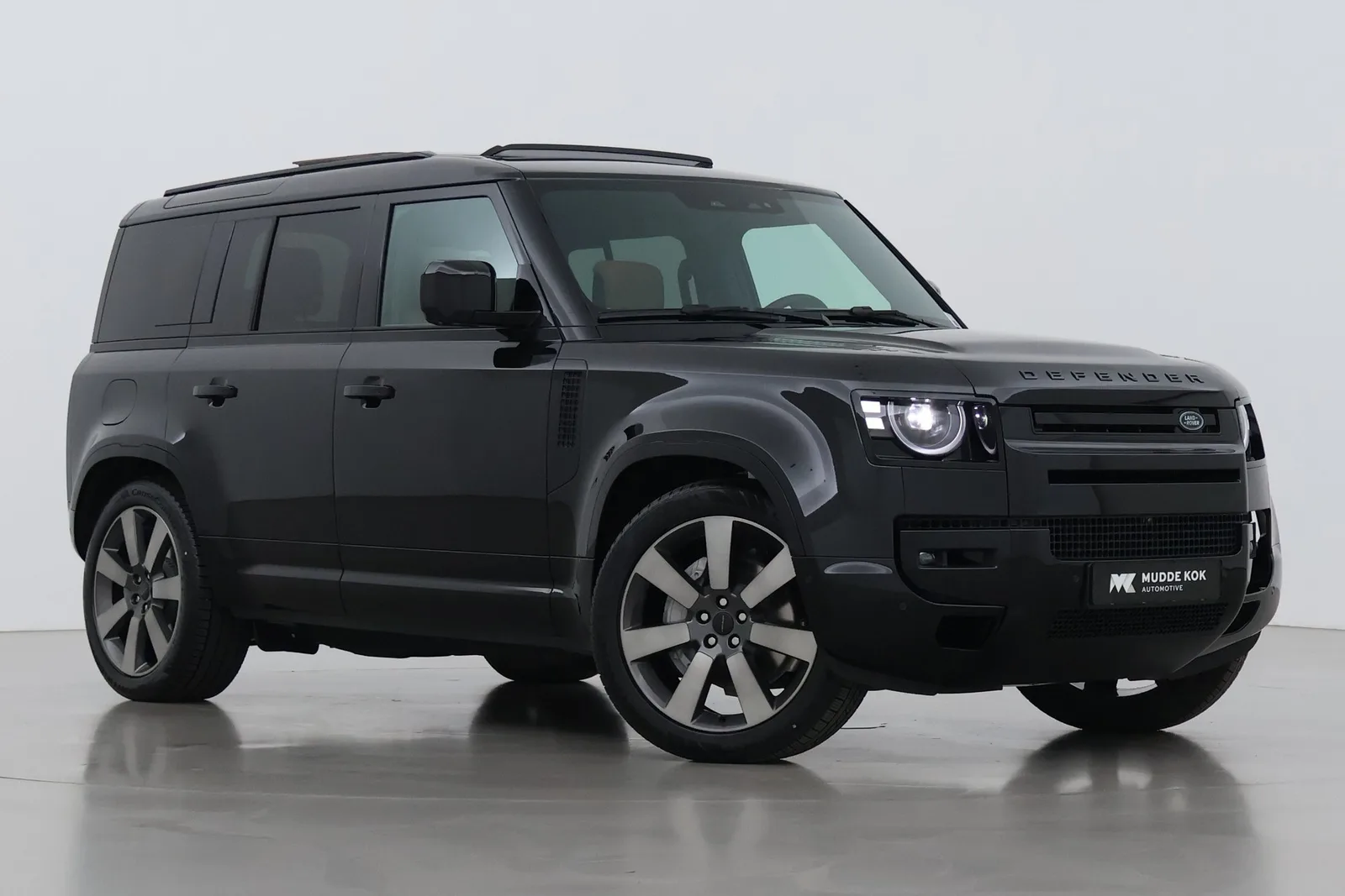Land Rover Defender (2026) — foto 1