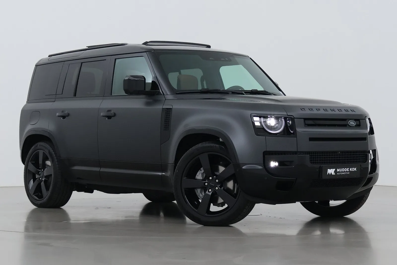 Land Rover Defender (2026) — foto 1