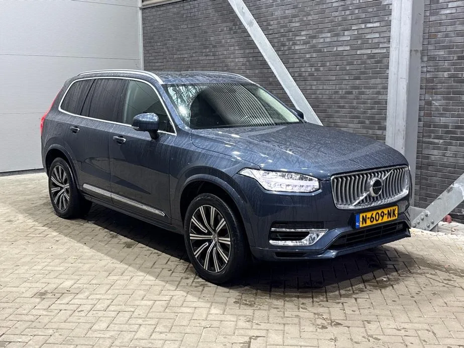 Volvo XC90 (2021) — foto 1