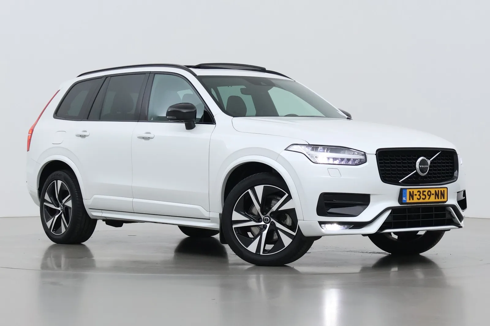 Volvo XC90 (2021) — foto 1