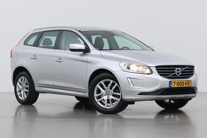 Volvo XC60 (2016)