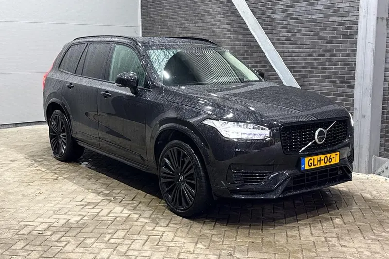 Volvo XC90 (2023)