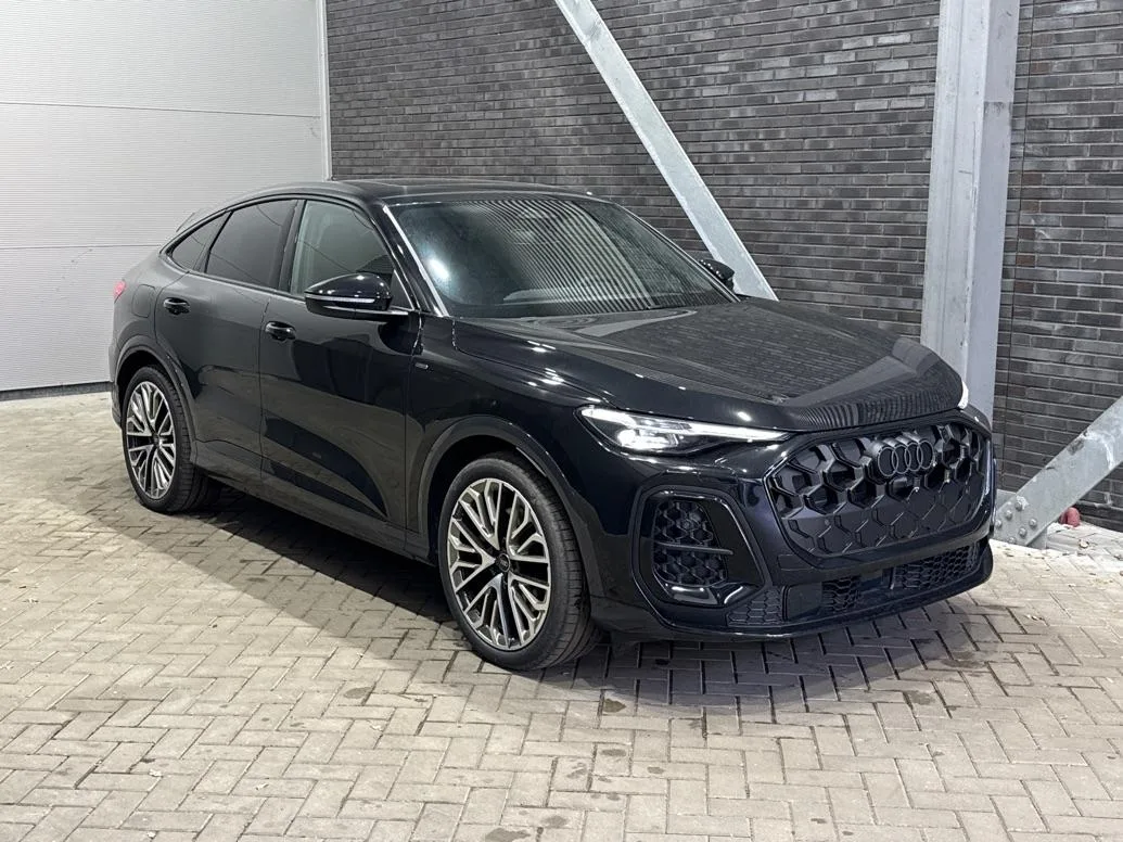 Audi Q5 Sportback (2026) — foto 1