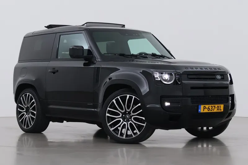 Land Rover Defender (2021)