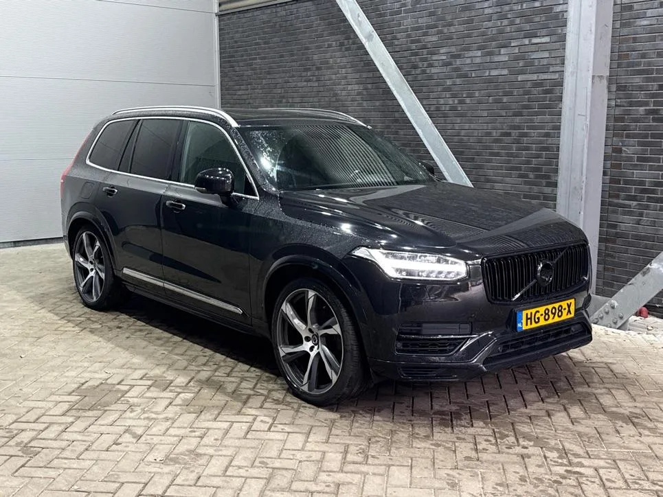 Volvo XC90 (2015) — foto 1
