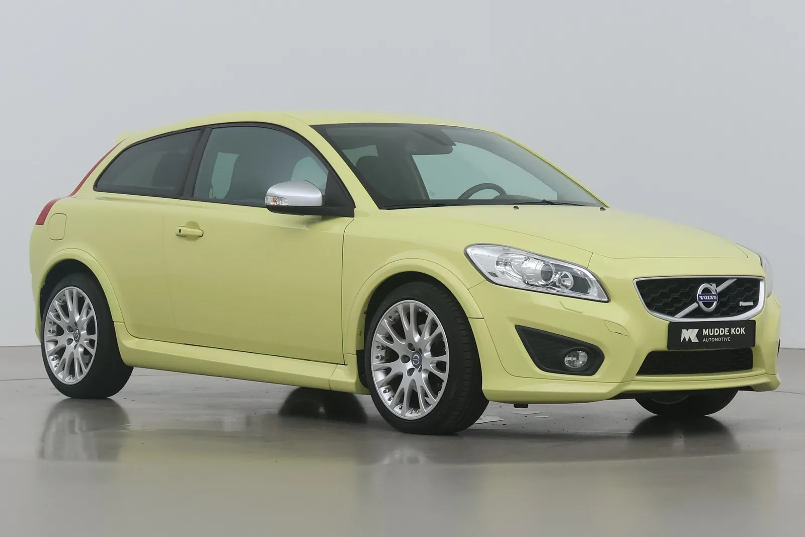 Volvo C30 (2011) — foto 1