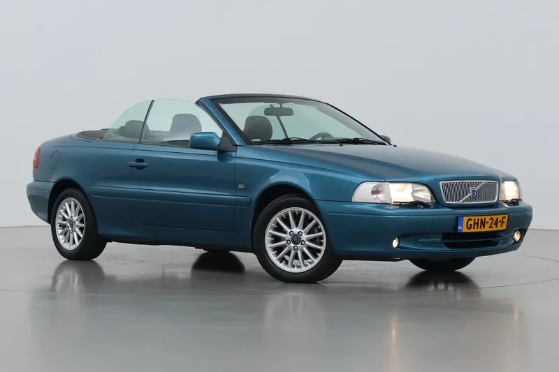 Volvo C70 (2000)