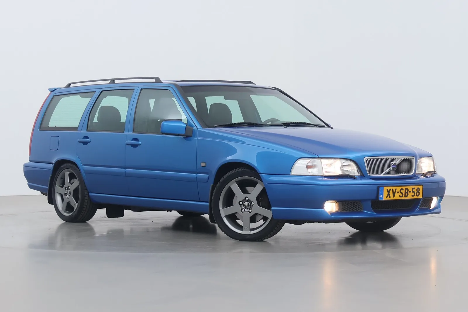 Volvo V70 (1999) — foto 1