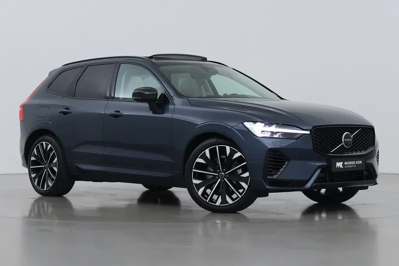 Volvo XC60 (2025)