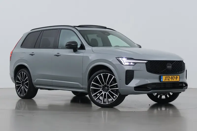 Volvo XC90 (2025)