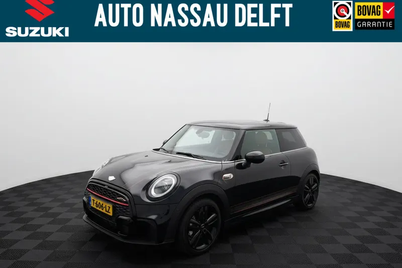 MINI Cooper (2023)