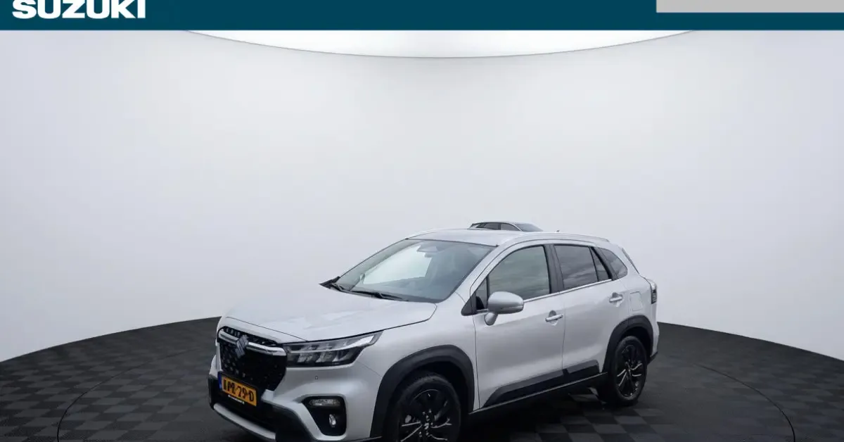 Suzuki S-Cross (2025) — foto 1