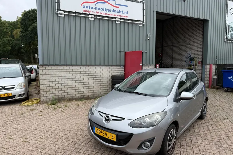 Mazda 2 (2011)