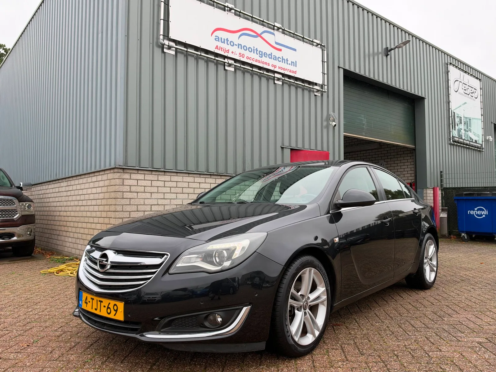 Opel Insignia (2014) — foto 1