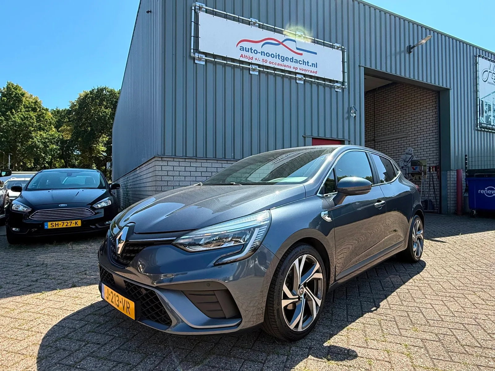 Renault Clio (2020) — foto 1