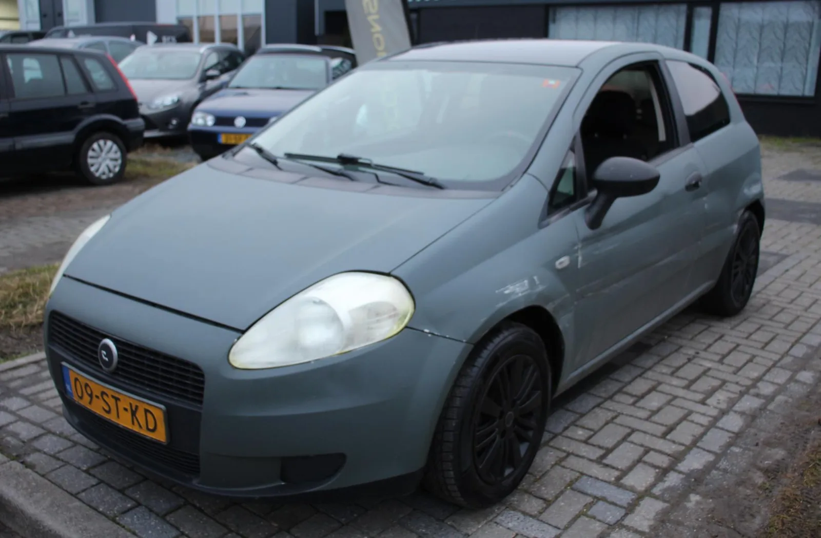 Fiat Grande Punto (2006) — foto 1